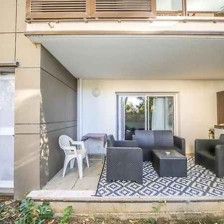 T2 Florescence Proche Montpellier Parking Castelnau-le-Lez Εξωτερικό φωτογραφία